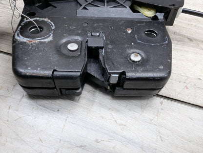 2007 - 2013 BMW X5 E70 Lower Liftgate Tailgate Lock Latch Actuator 7234379 N62B48B