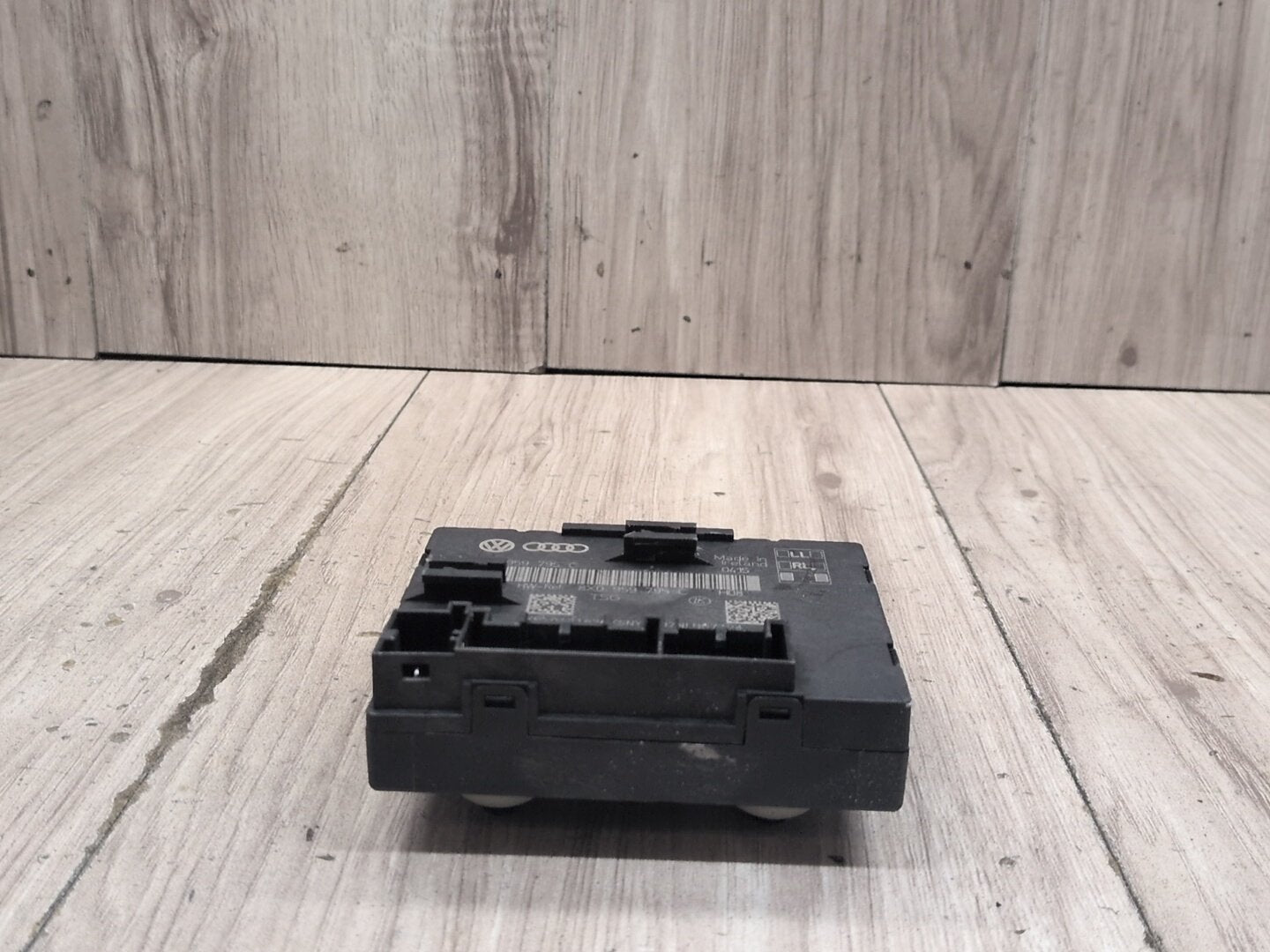 15-18 OEM Audi Q3 Rear Right Passenger Door Window Control Module 8X0959795C