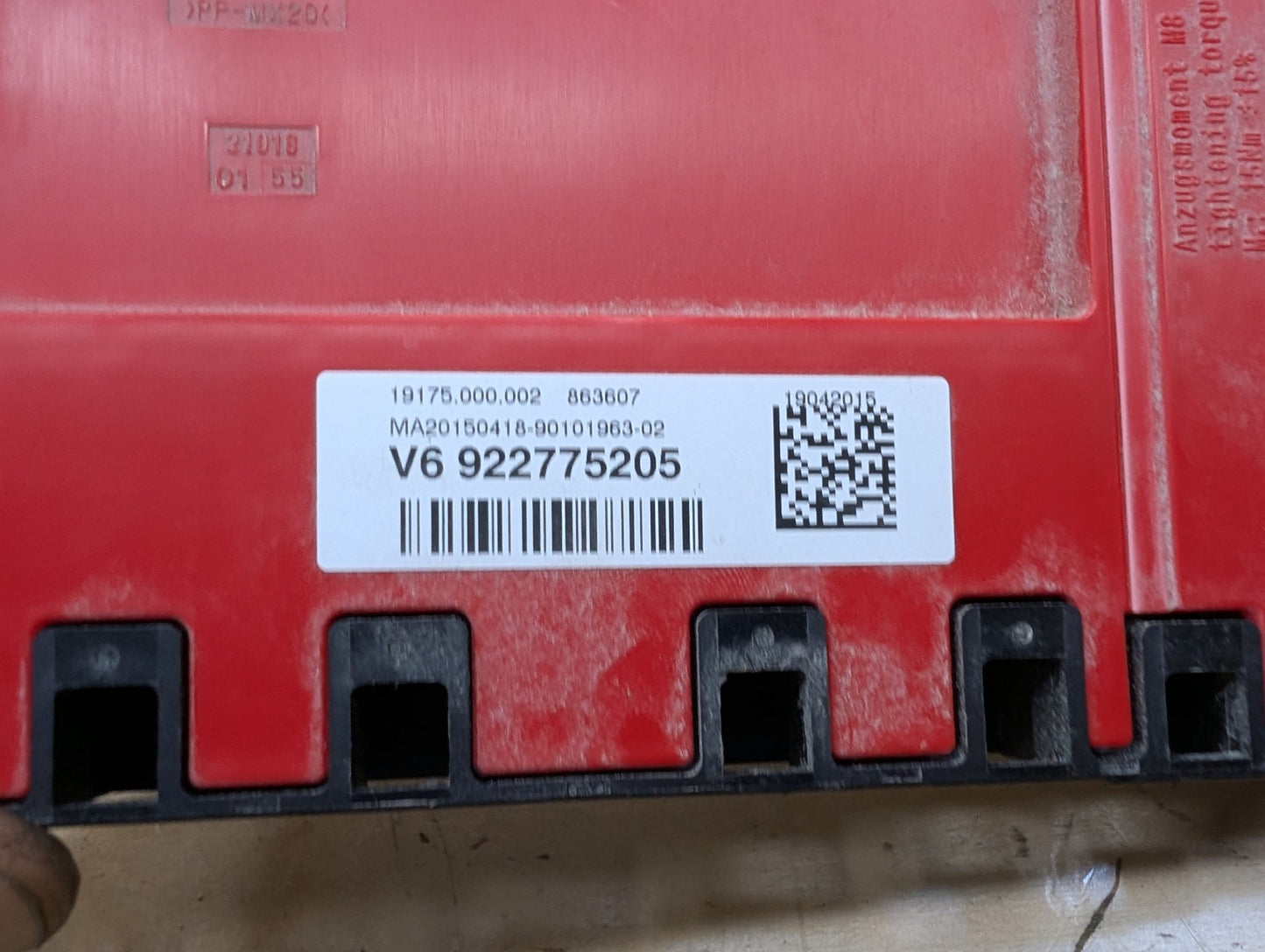 OEM BMW F22 F30 F32 F36 F80 F82 Positive Battery Distributor B+ Power Fuse Box