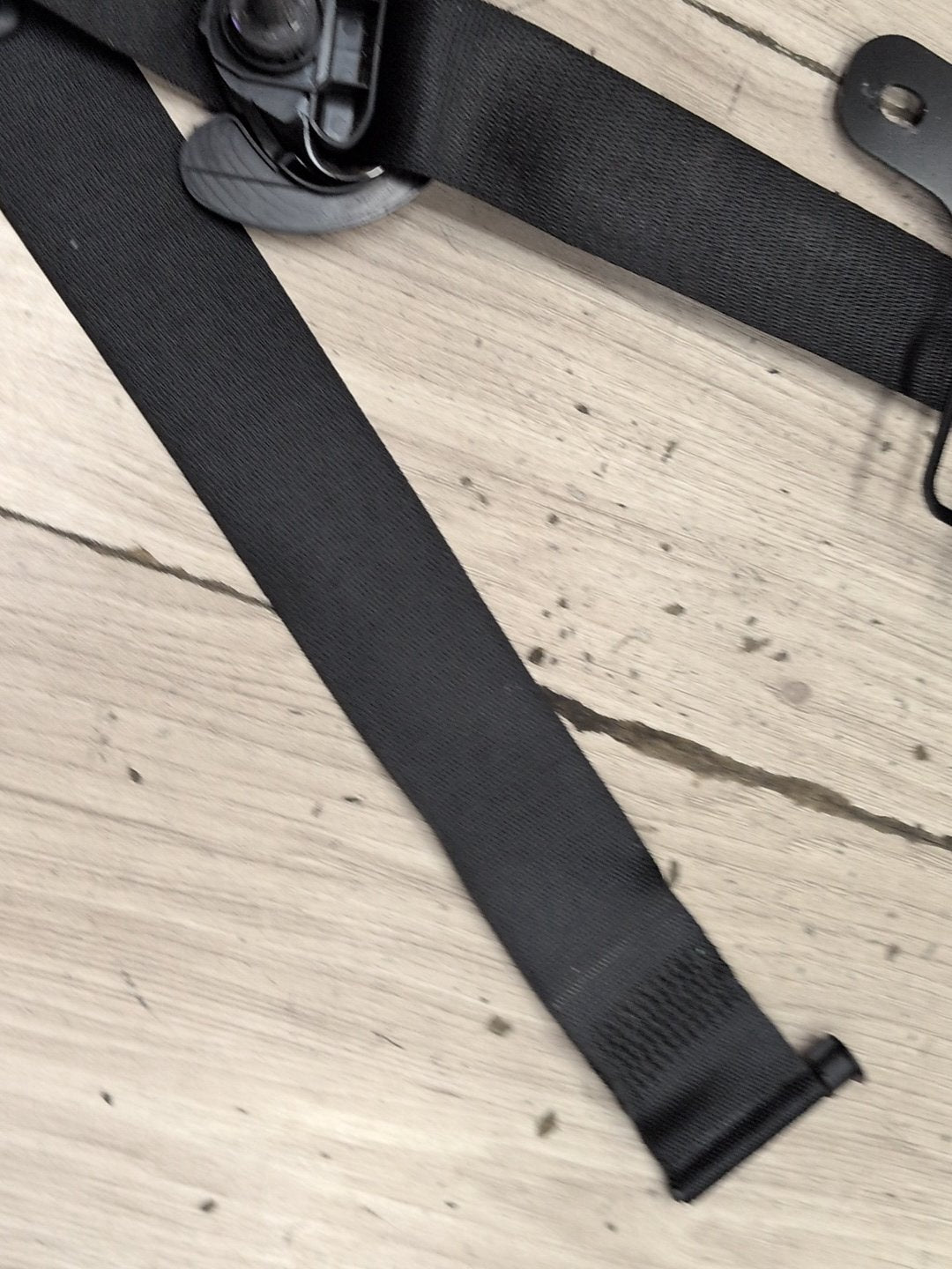 2015-2018 BMW X5 F85 Front Left Driver Seatbelt Seat Belt Retractor 6284607