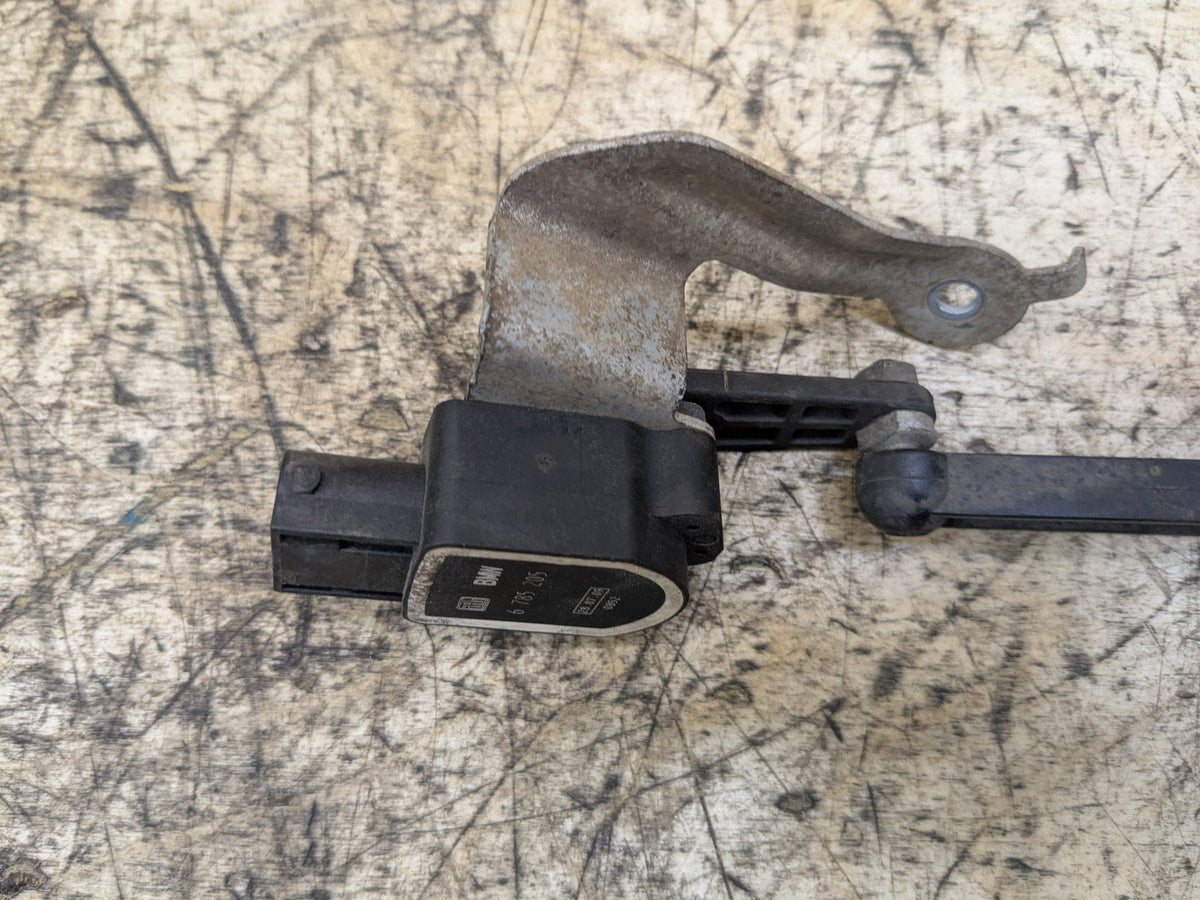 2008-2013 BMW 135i E88 Suspension Height Level Sensor 6785205 OEM