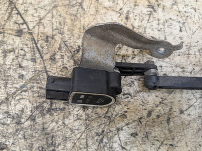 2008-2013 BMW 135i E88 Suspension Height Level Sensor 6785205 OEM