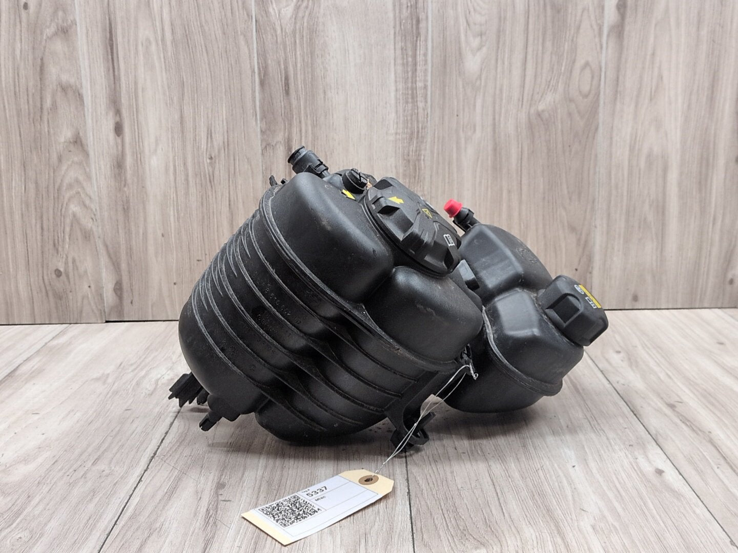 OEM BMW G20 G22 G23 G26 G42 Engine Coolant Expansion Overflow Tank Reservoir SET