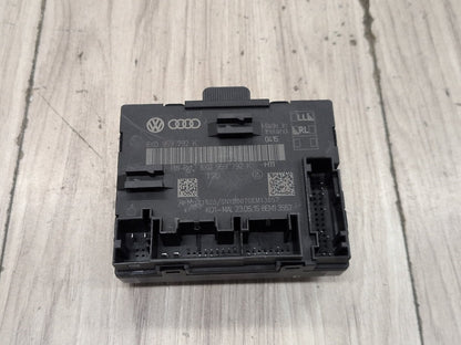 15-18 OEM Audi Q3 Front Right Passenger Side Door Window Control Module