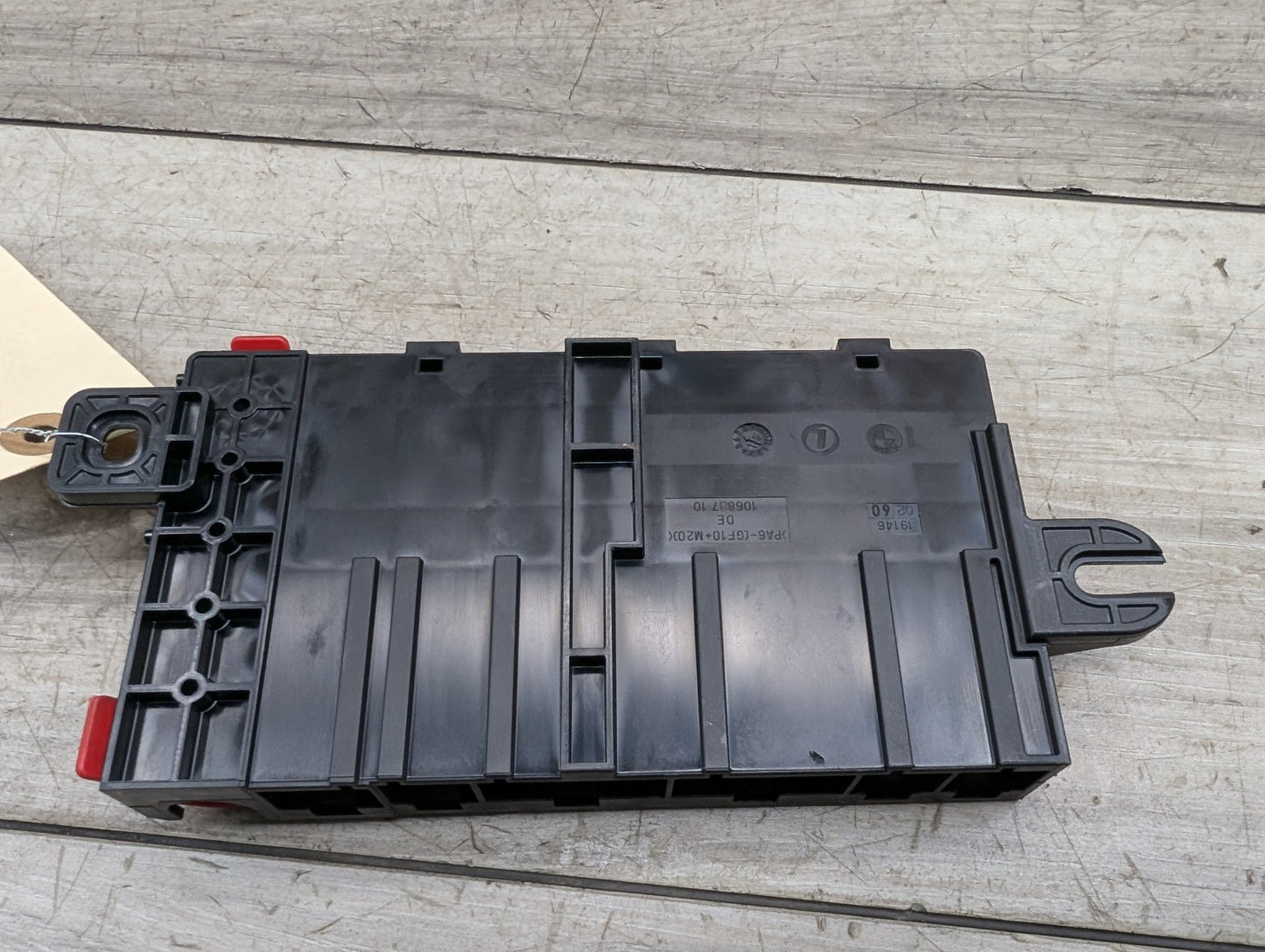 OEM BMW G11 G12 G14 G15 G16 G30 B+ Junction Terminal Power Relay Fuse Box