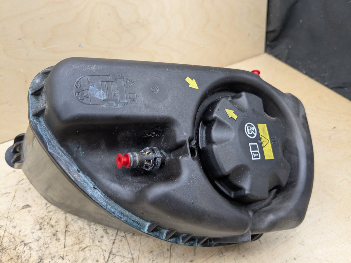 OEM BMW G12 740 745 G30 530 540 Engine B46 B58 Coolant Expansion Tank Reservoir