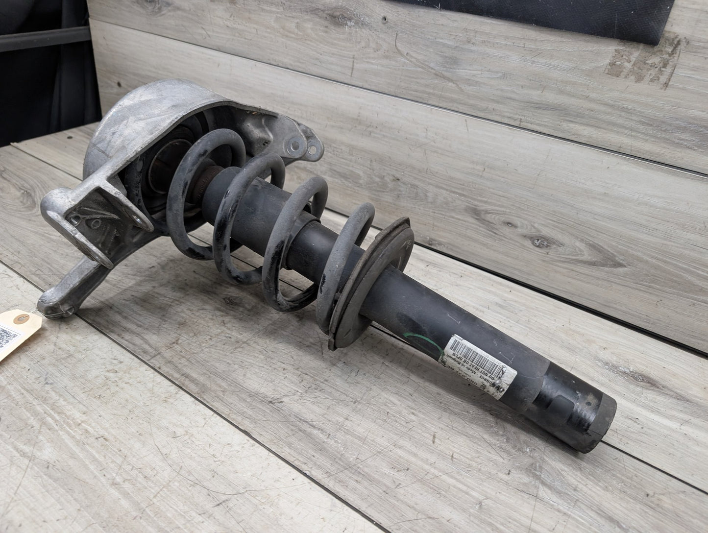 2009 - 2017 Audi Q5 8R Front Left Driver Spring Strut Shock Absorber 8K0412383F EA888