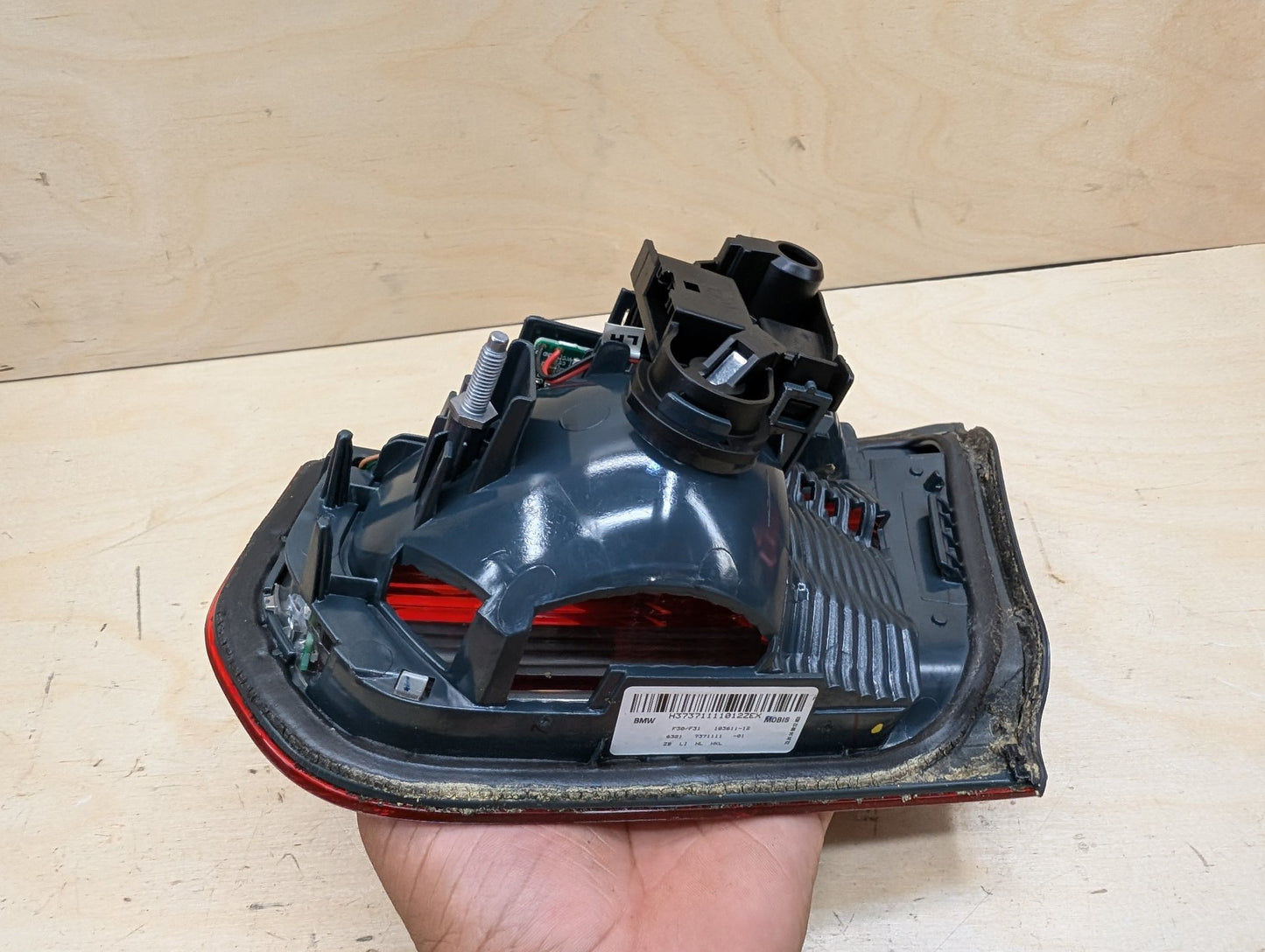 12-15 OEM BMW F30 F31 F80 328 335 M3 Rear Left Driver Side Inner Tail Light Lamp
