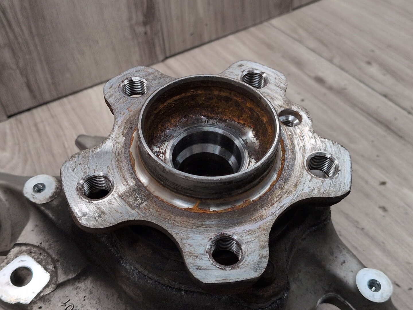OEM BMW G20 330 M340 REAR Right Passenger Knuckle Wheel Hub Spindle Bearing