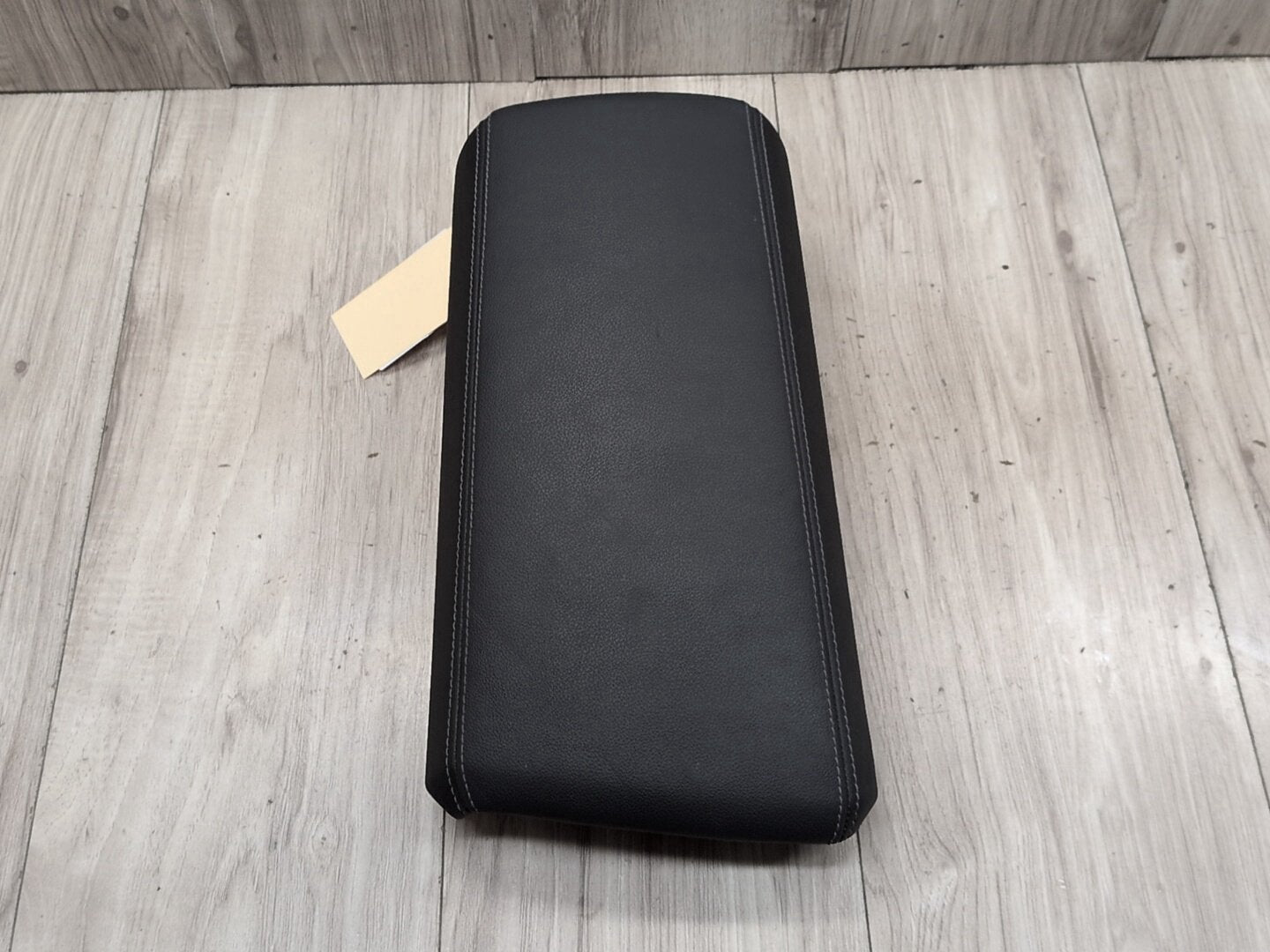 2023 - 2026 BMW M2 G87 Center Console Armrest Arm Rest 9870470 S58B30T0