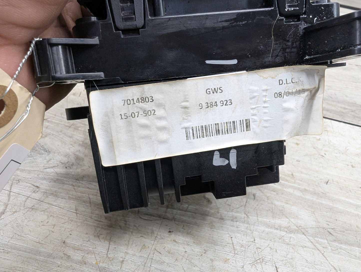 2014 - 2018 BMW X5 F15 Transmission Switch Shifter 9384923 N63B44O1
