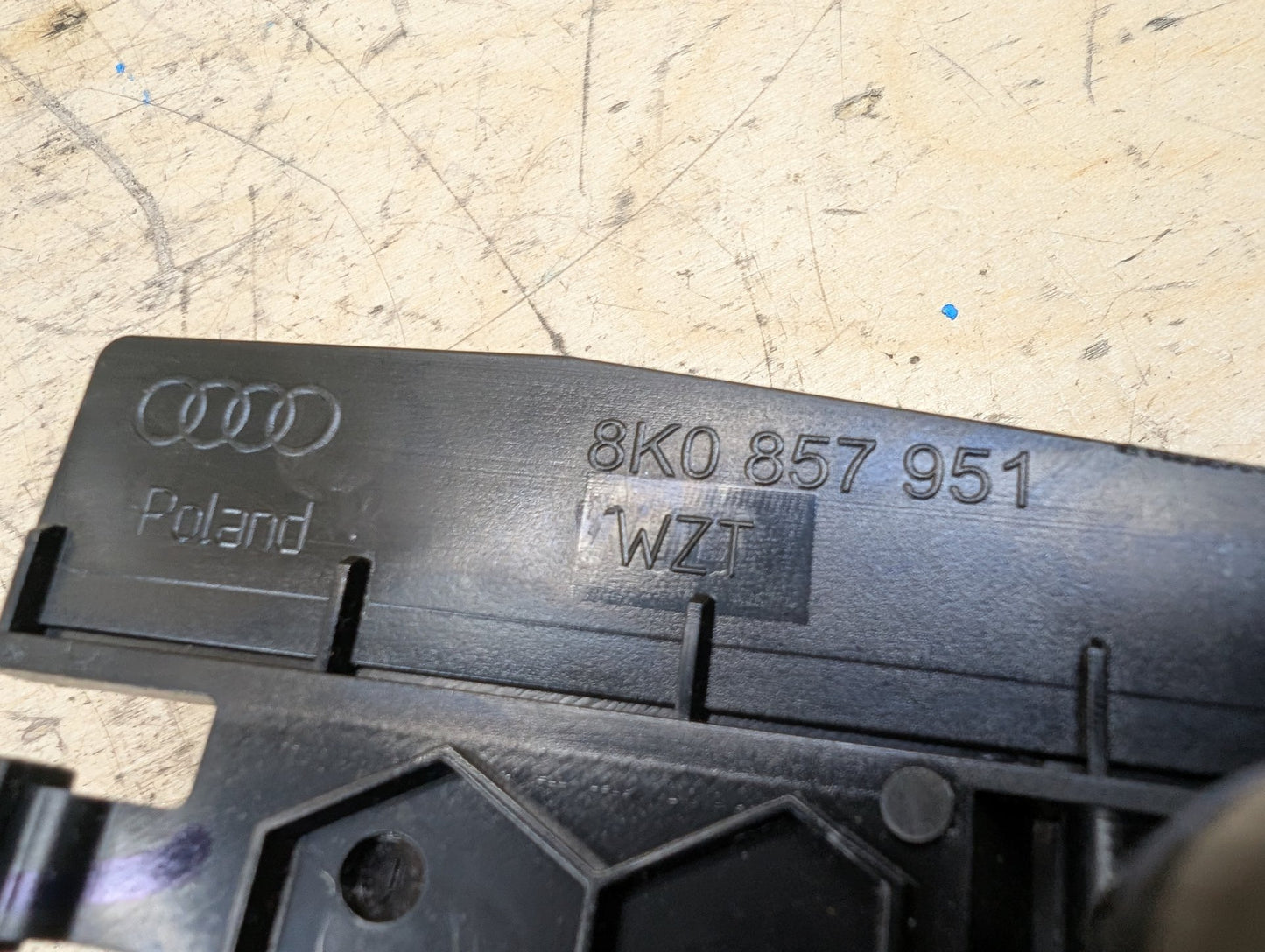 2011-2017 Audi RS5 8T - Center Console Ashtray Ash Tray PN: 8K0857965DE