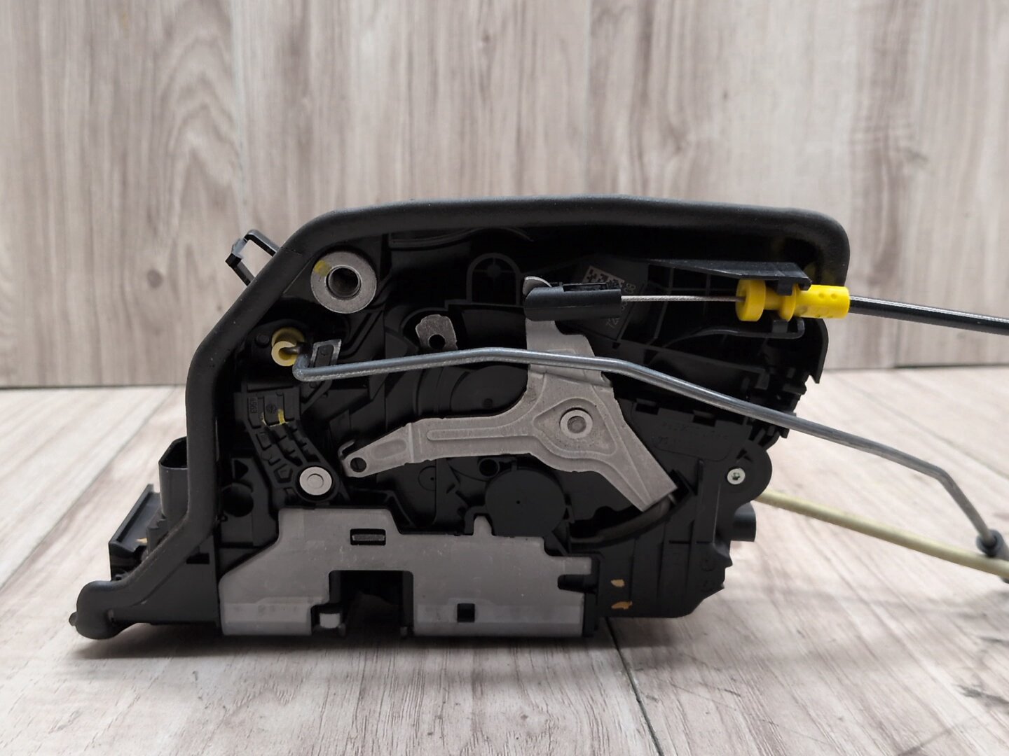 2014 - 2018 BMW X5 F85 Rear Left Driver Door Latch Lock Actuator w/ Soft Close 7419841 S63B44T2