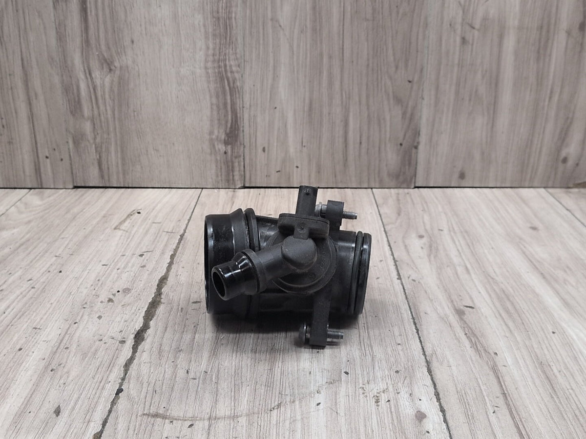2019-2026 BMW M340i G20 Fuel Tank Ventilation Breather Valve 8689501 OEM