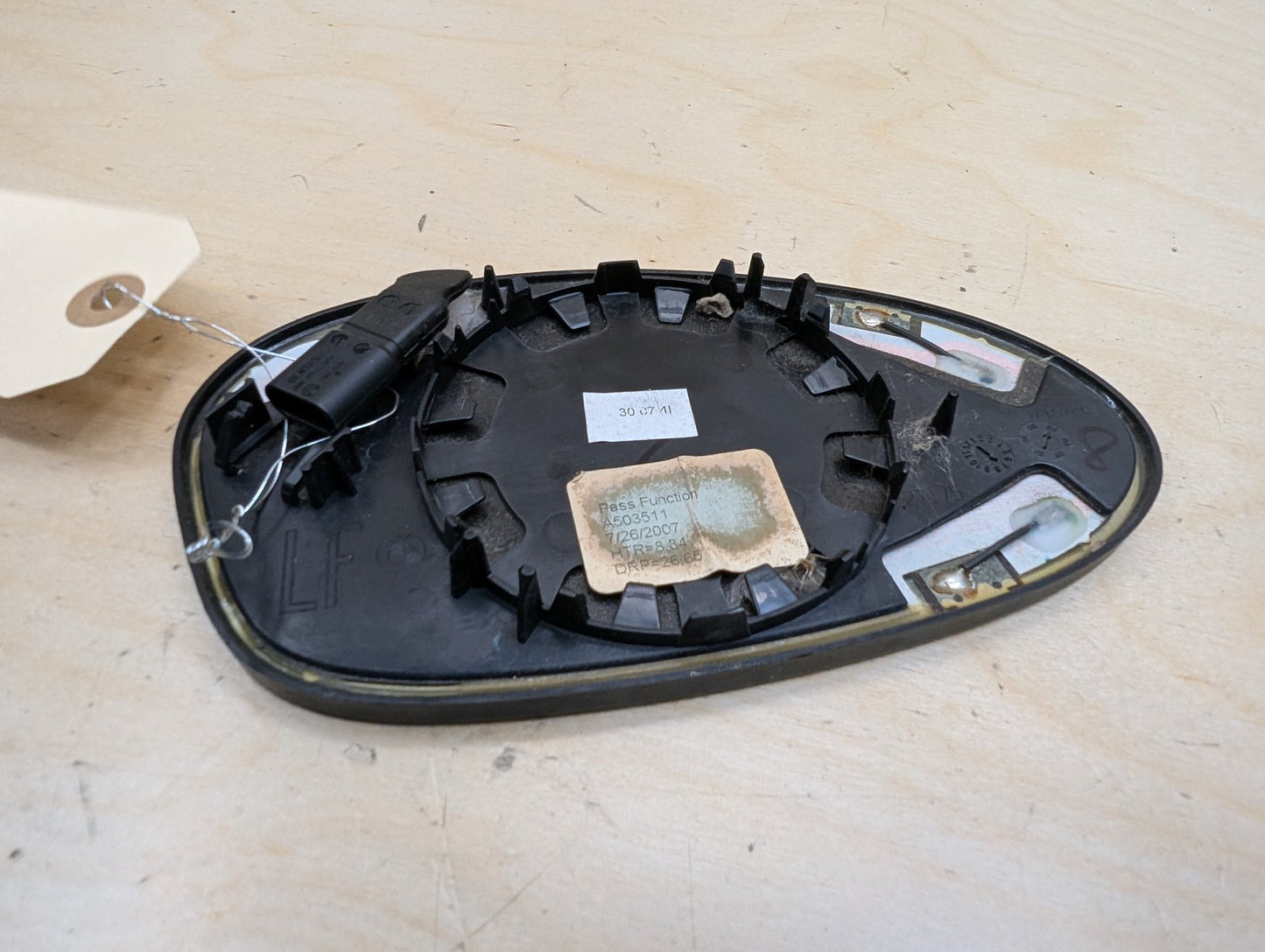 2007-2013 BMW 335i E93 Front Left Driver Side Mirror Glass 7144309