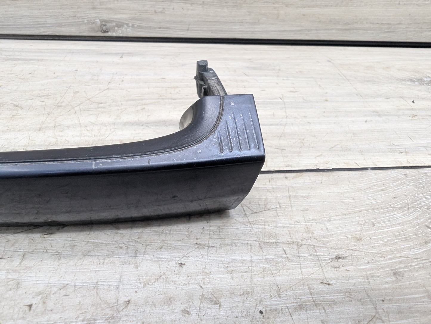 2007-2013 BMW 328i E93 Front Left Driver Exterior Door Handle w/ Comfort Access 7205397