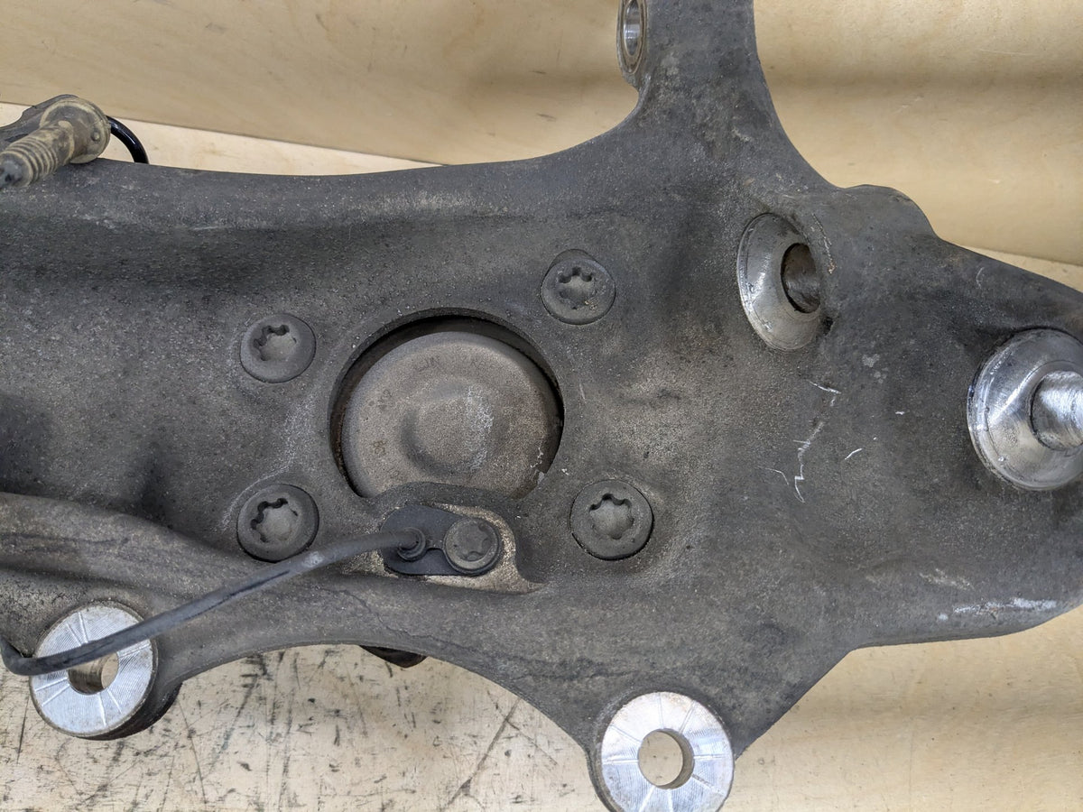 16-19 OEM BMW G11 G12 740 750 RWD Front Left Driver Spindle Knuckle Bearing