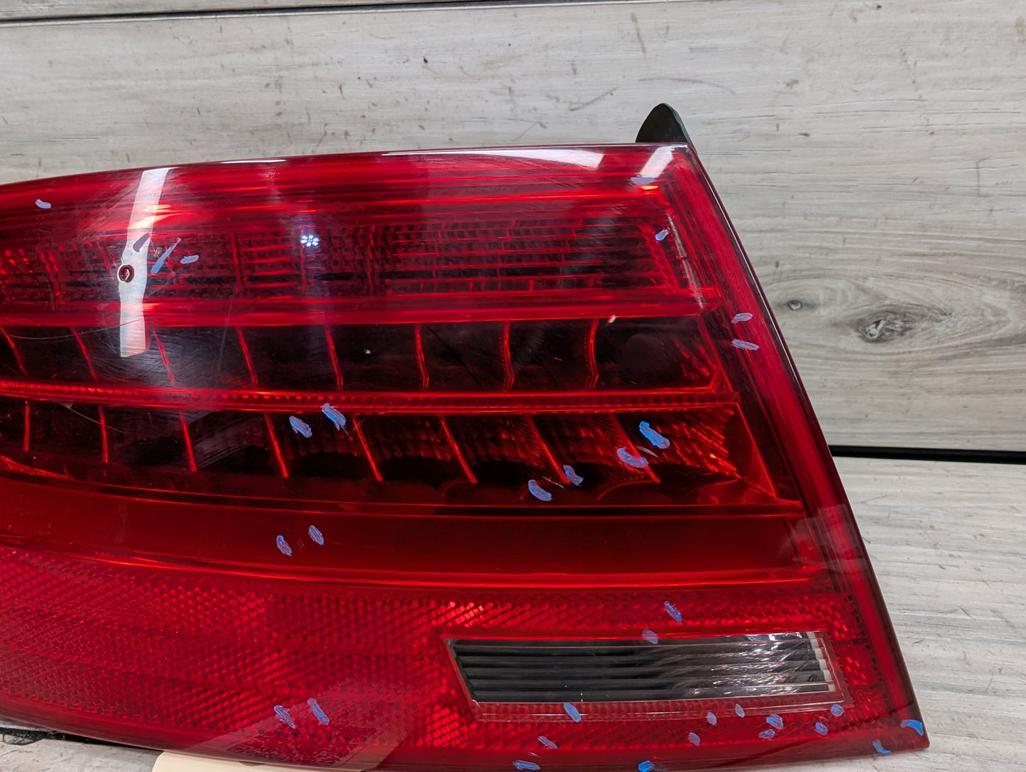 2008 - 2017 Audi S5 8T Rear Left Driver Outer Tail Light 8T0945095J