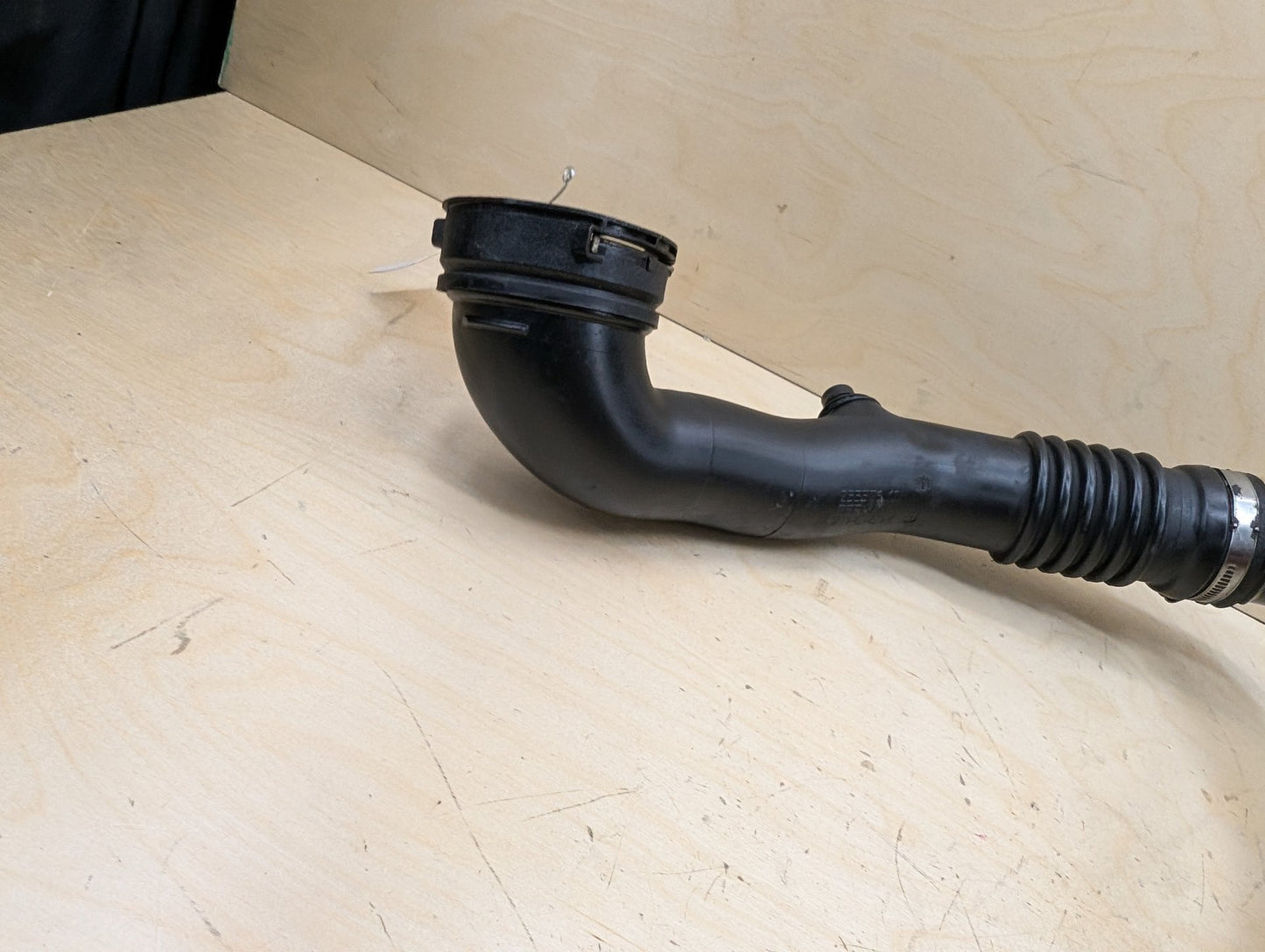 OEM BMW E70 F15 F16 X5 X6 Engine Turbo Lower Intercooler Induction Hose Pipe N55