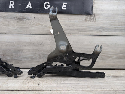 OEM BMW F15 F16 F85 X5 X6 Left Right Hood Hinge Support Bracket Brace SET
