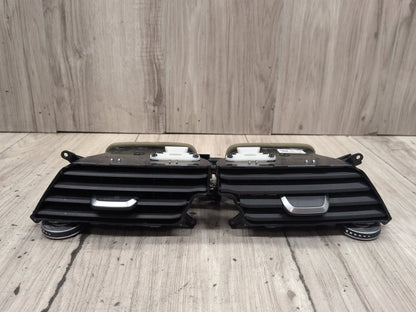 16-22 OEM BMW G11 G12 740 750 M760 Dash Center AC Air Vent Grille