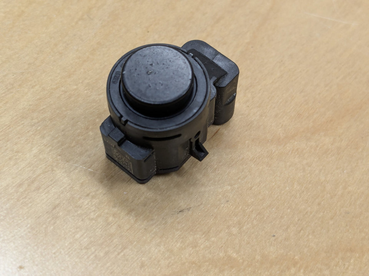 OEM BMW F44 F95 G05 G07 G20 G26 G42 G87 Bumper Parking Aid Ultrasonic PDC Sensor