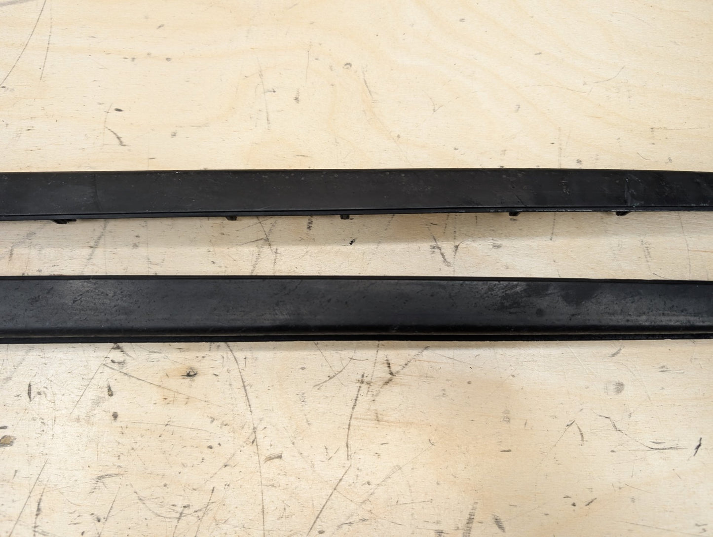 2012-2018 BMW 328i F30 Front Left Right Side Windshield Drip Trim Molding SET 7258188