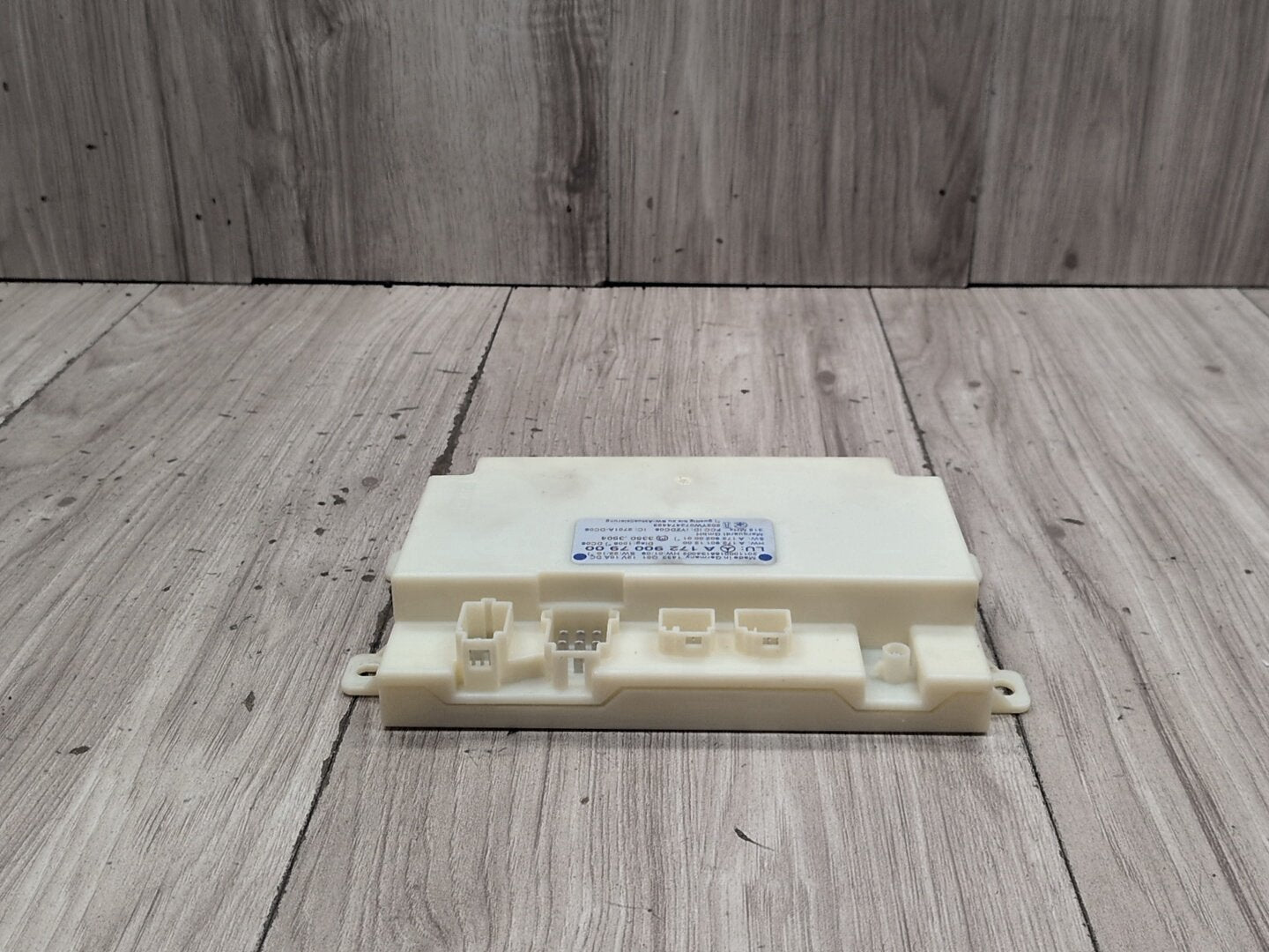 2009-2012 Mercedes-Benz E550 W212 Keyless Entry Receiver Module A1729007900 OEM