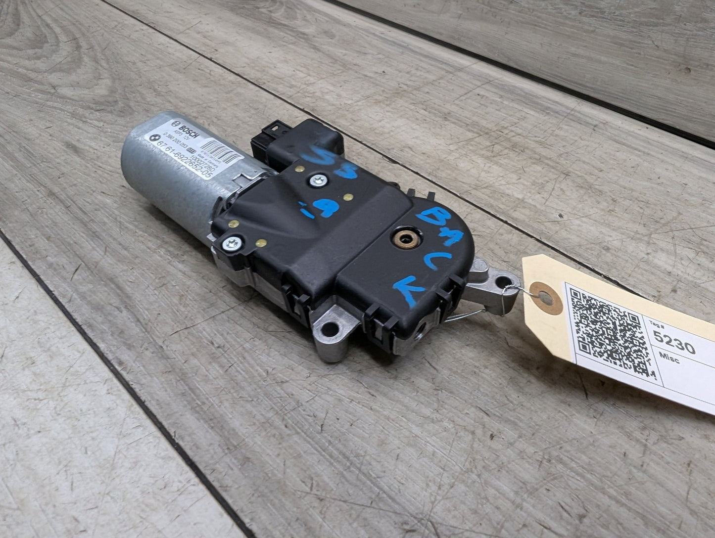 OEM BMW E53 E70 E83 X3 X5 Upper Sunroof Moon Roof Motor Unit