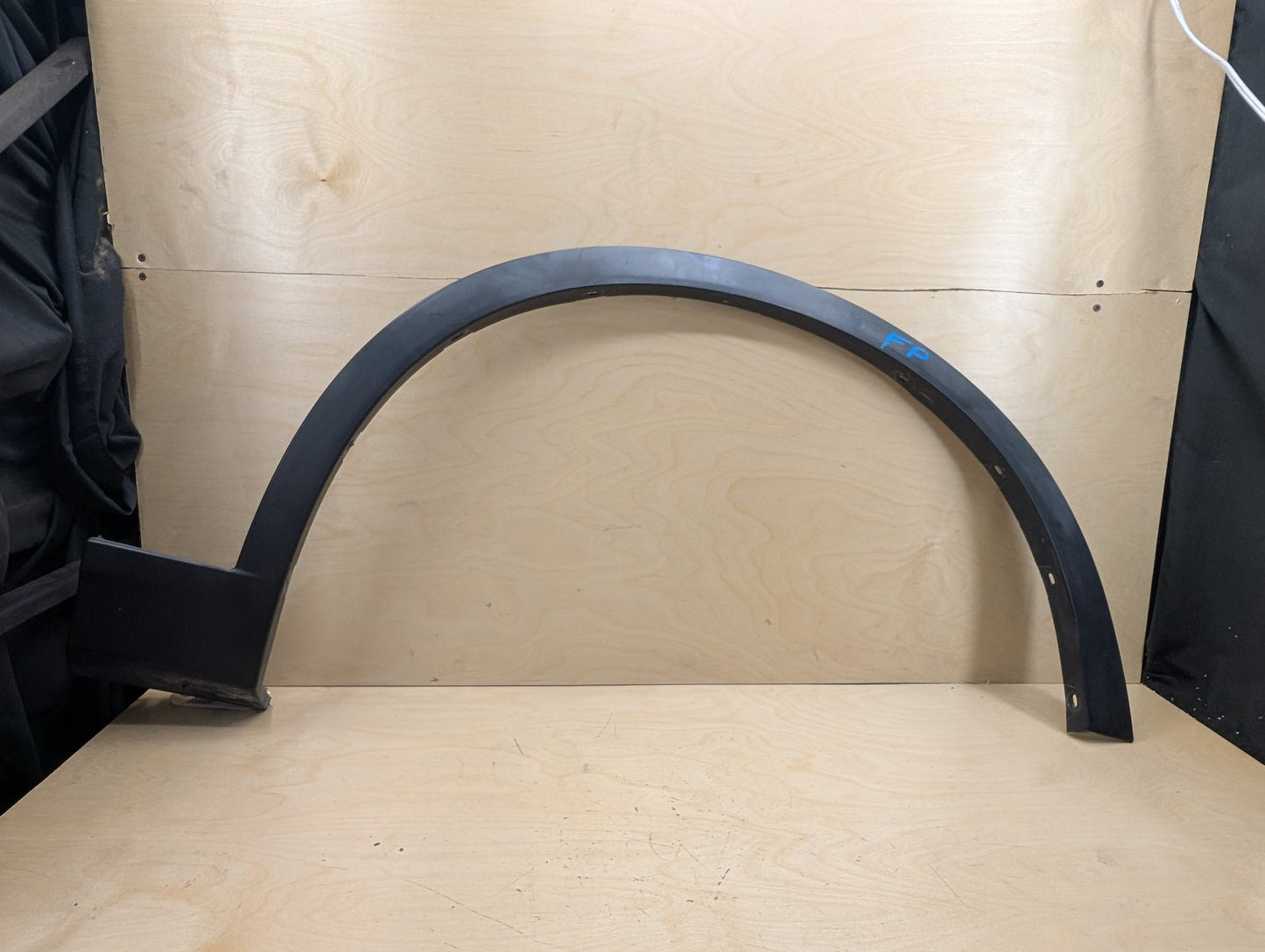 OEM BMW F25 F26 X3 X4 Front Right Passenger Fender Flare Wheel Arch Molding Trim