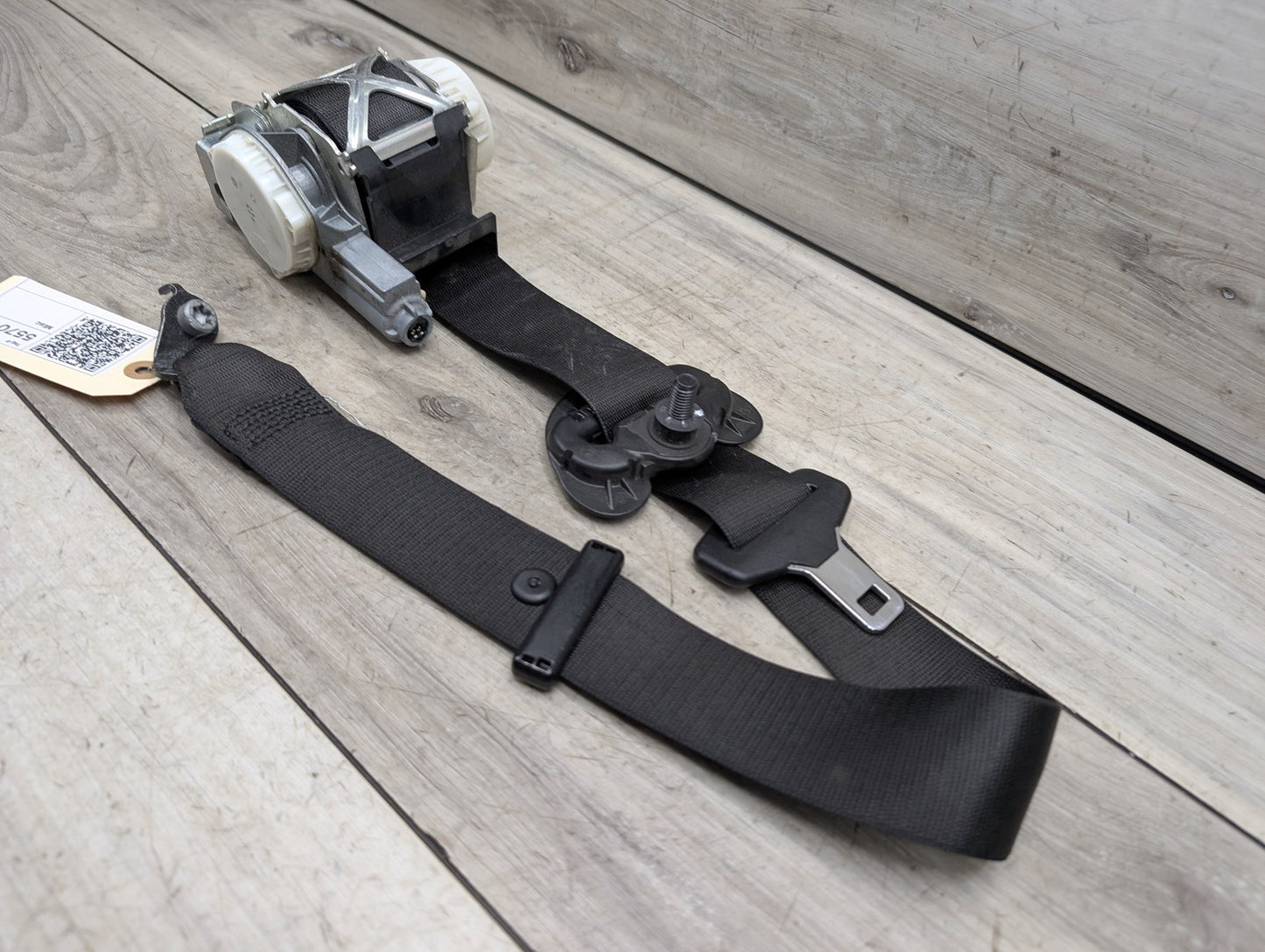 12-20 OEM BMW F30 F36 F80 M3 Front Right Passenger Side Seatbelt Retractor Black