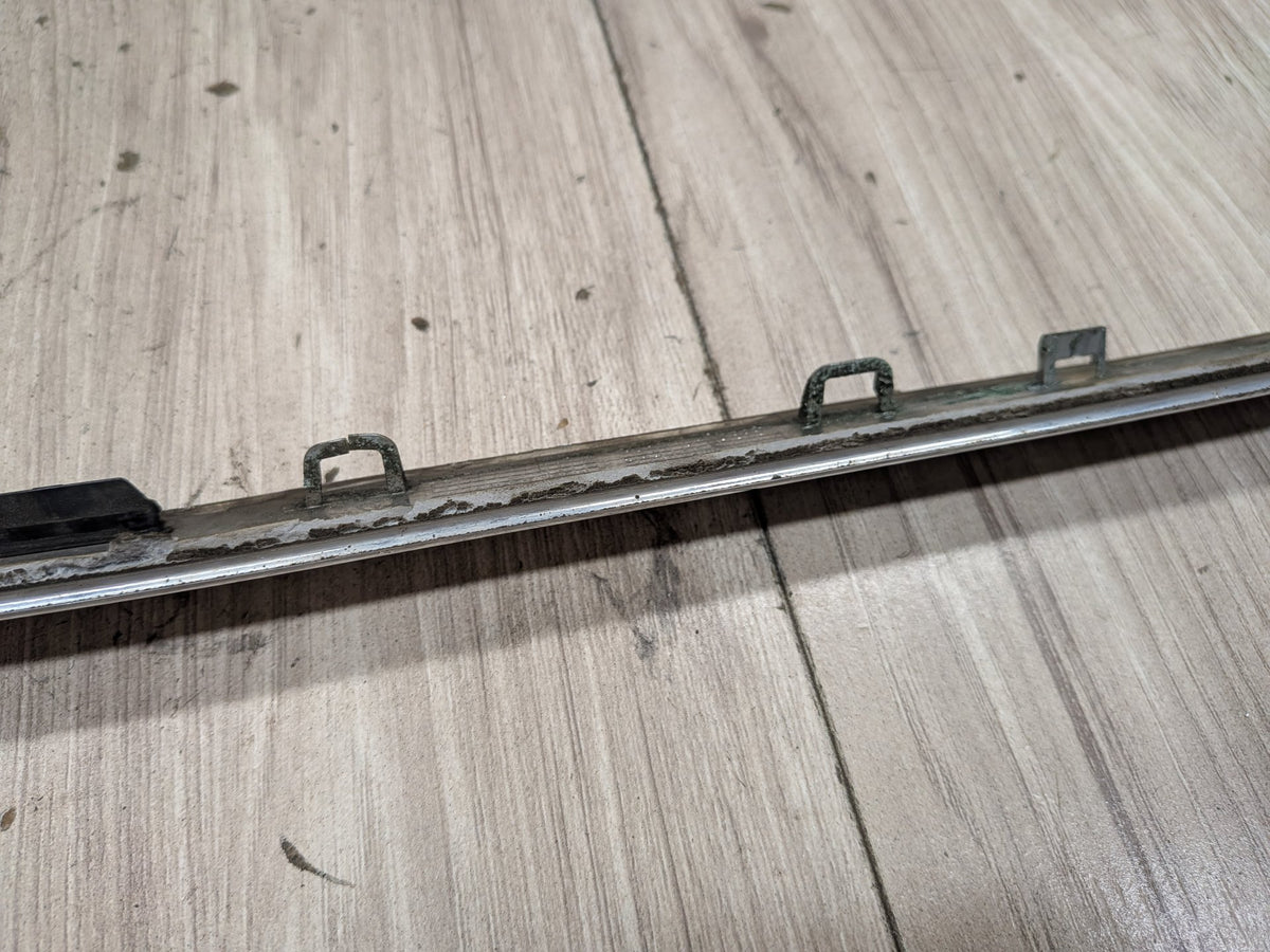 2009-2012 Mercedes-Benz E550 W212 Liftgate Trunk Lid Spoiler