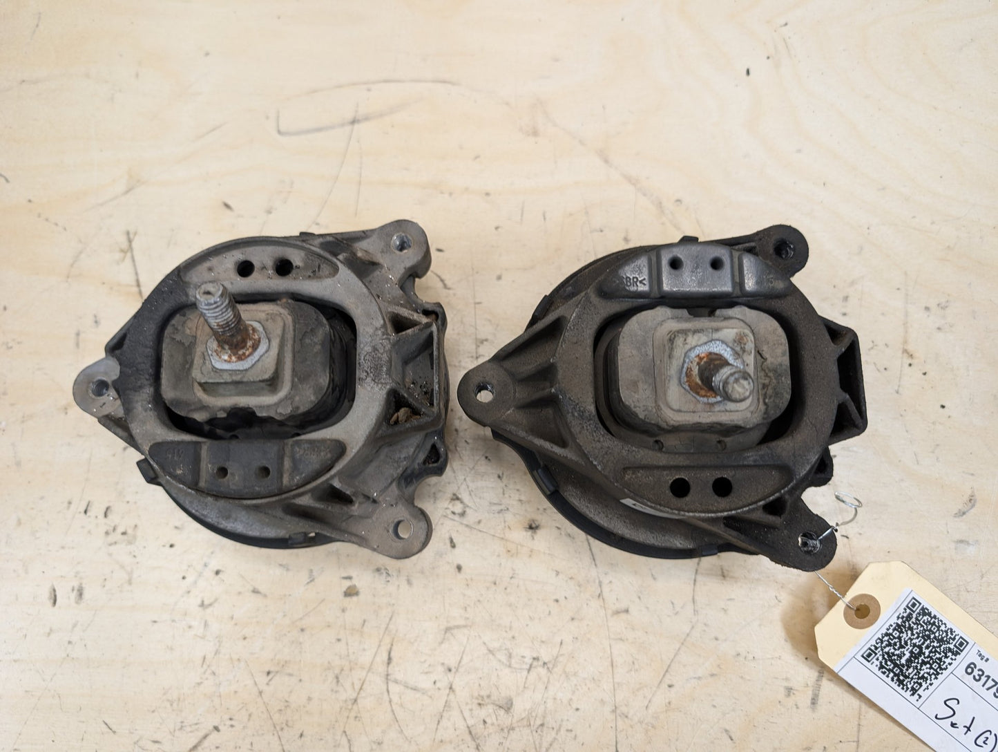 2012-2018 BMW F30 328i N20B20O0 Left Right Engine Bracket Support Mount SET 6787657