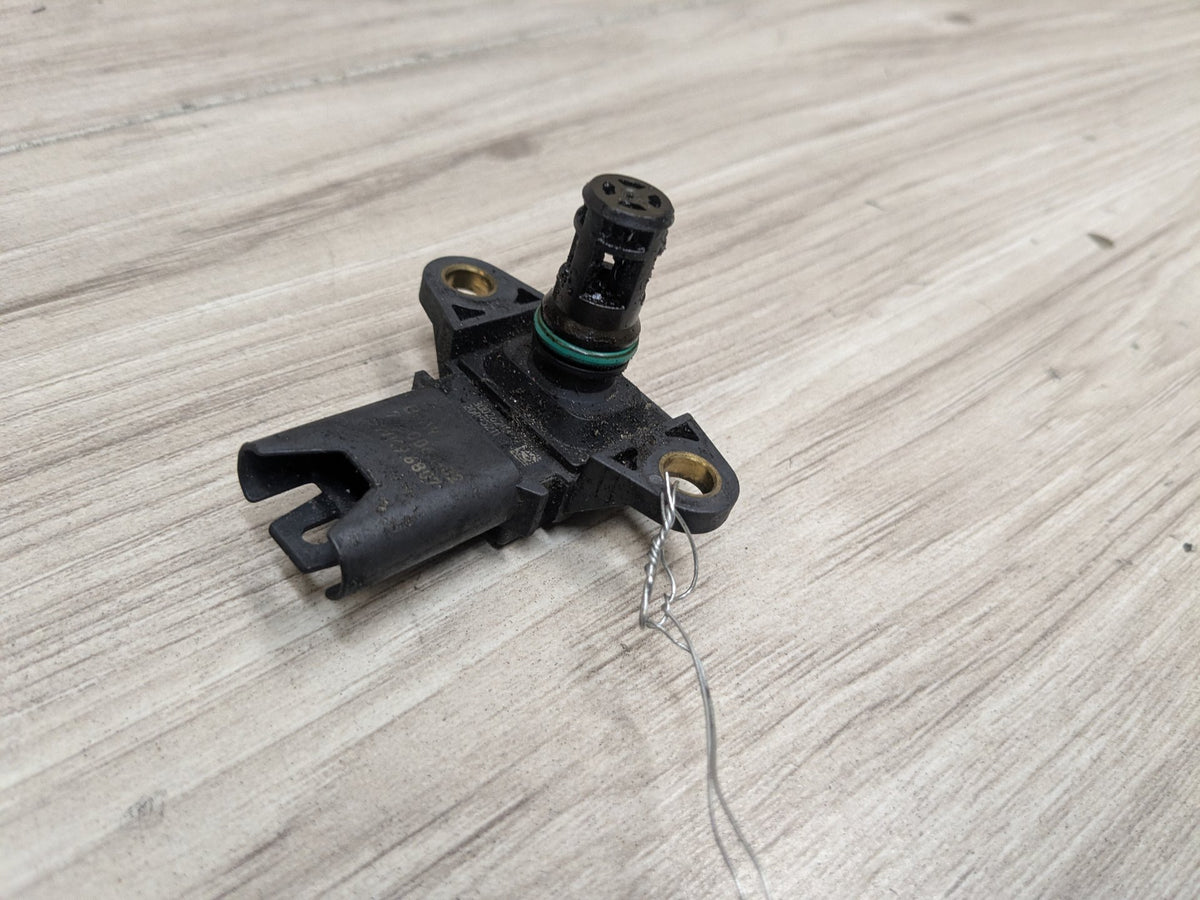 2007-2013 BMW 335i E92 Manifold Absolute Pressure (MAP) Sensor 7560063 OEM