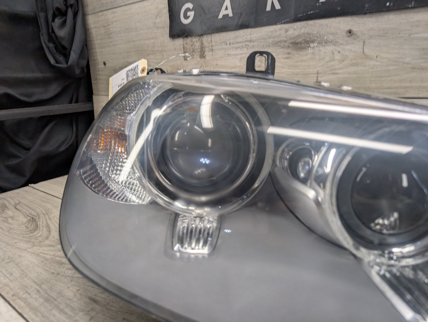 11-13 OEM BMW X5 E70 Front Right Passenger Xenon AHL Headlight PN: 7294606