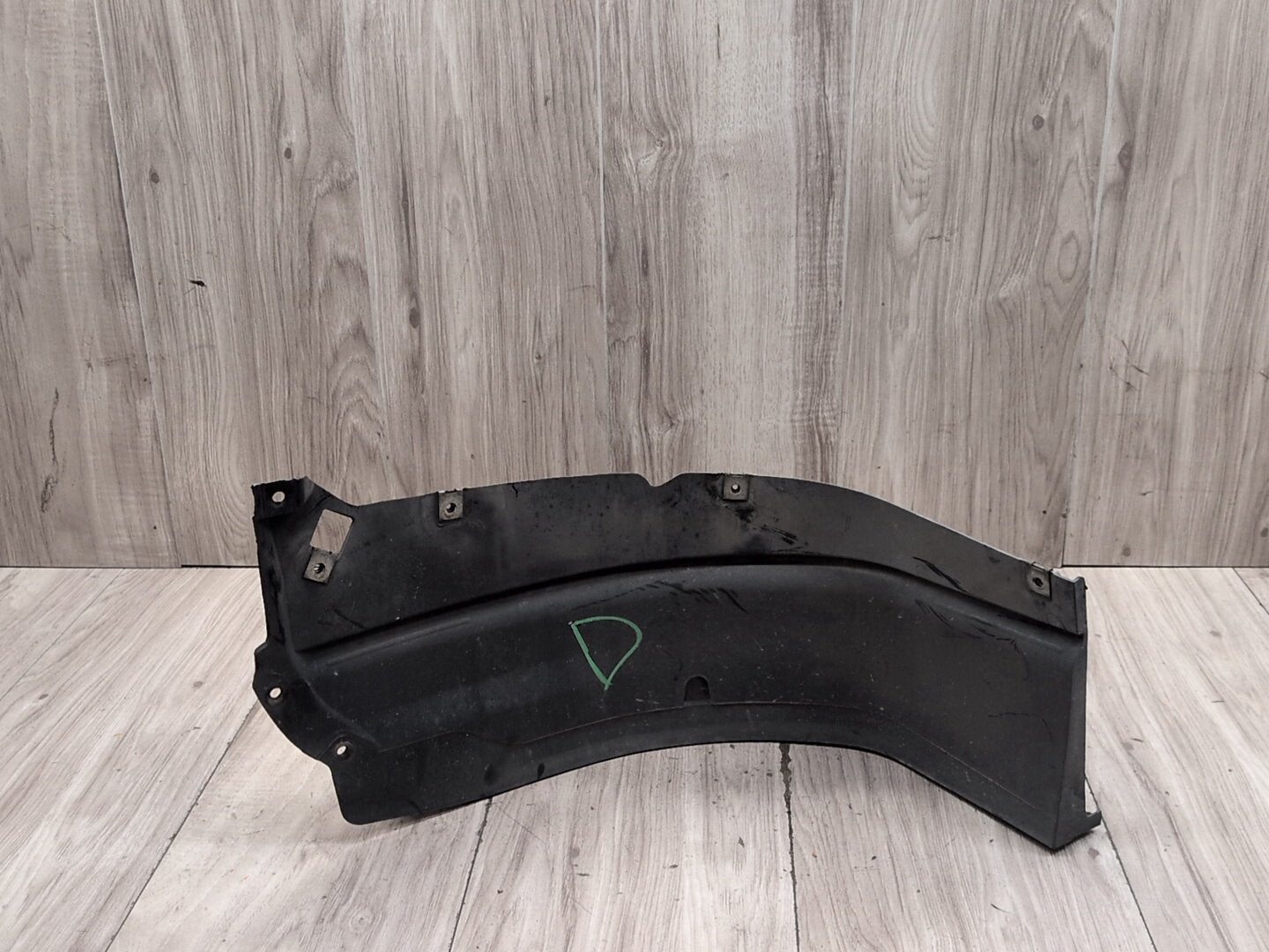2015-2018 Audi Q3 8U Front Left Driver Wheel Fender Liner Splash Guard 8U0853887