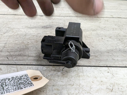 2014 - 2018 BMW X5 F15 Turbo Boost Pressure Solenoid Valve 7626351 N63B44O1