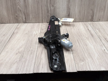 2011 - 2017 BMW X3 F25 Rear Right Passenger Door Window Glass Regulator Motor 7258536 N20B20O0