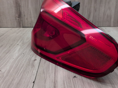 17-20 OEM BMW F90 G30 530 540 M550 M5 Rear Passenger Side Outer Tail Light