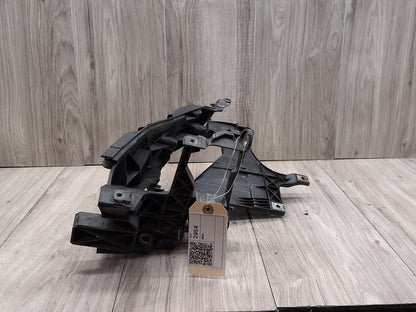 2013 - 2017 Audi S5 8T Right Passenger Headlight Bracket 8T0805608D CTUB