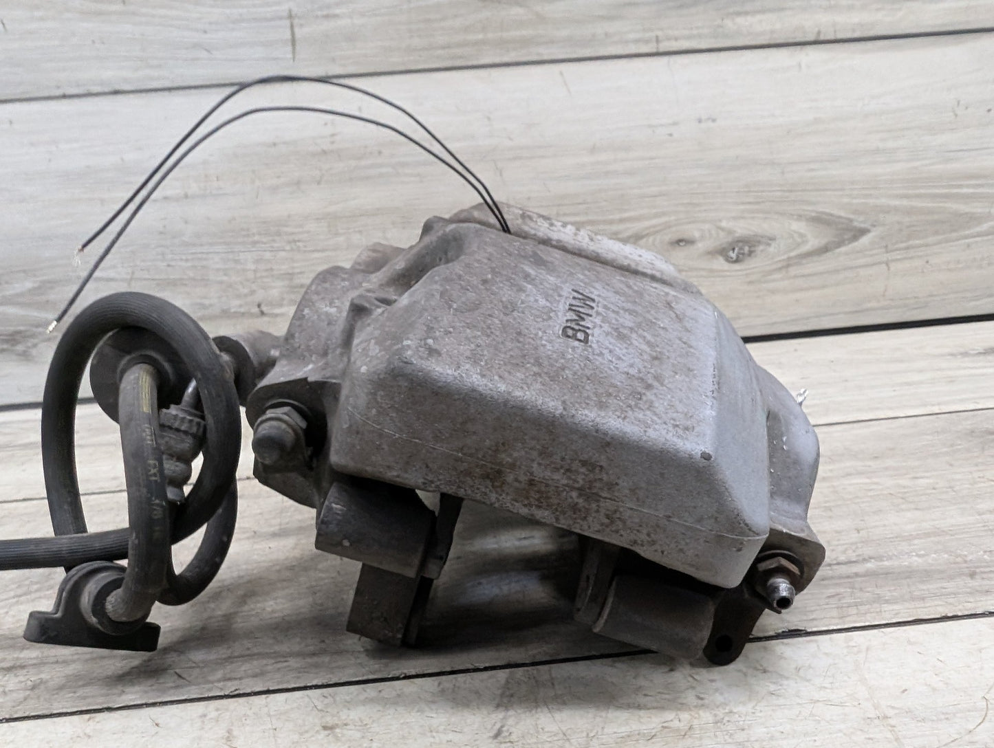 17-20 OEM BMW G11 G12 G30 540 740 750 Front Left Driver Brake Caliper Gray