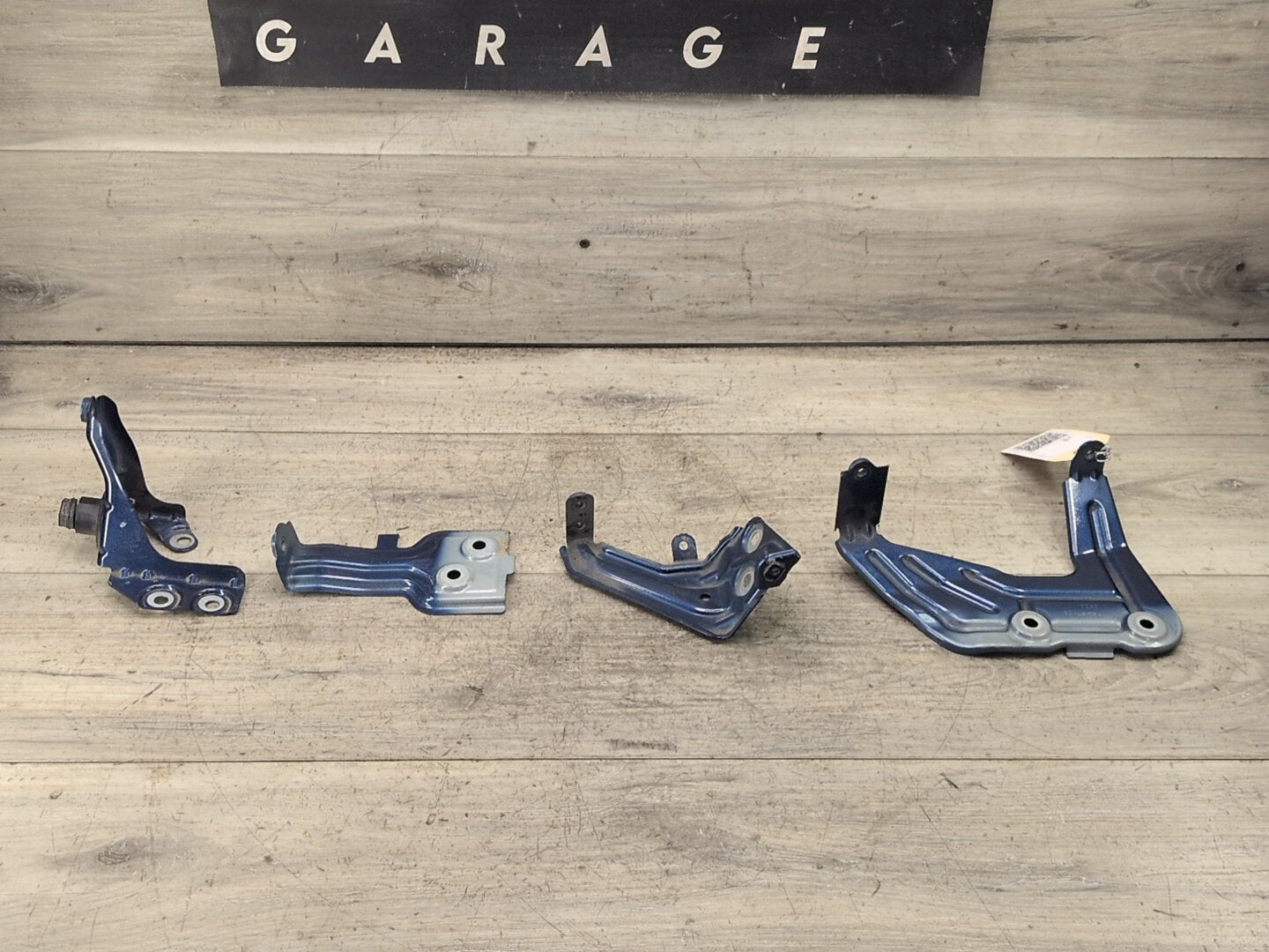 2018 - 2024 BMW X3 G01 Front Left Driver Fender Brackets SET 7424677 B58B30M0