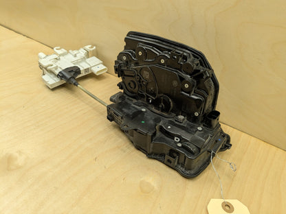 16-22 OEM BMW G11 G12 FRONT LEFT DRIVER Side Door Lock Latch Actuator SOFT CLOSE