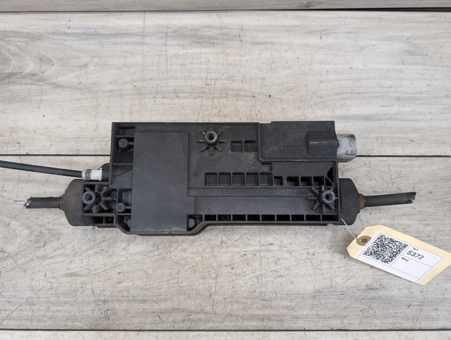 2007-2013 BMW X5 E70 Electric Emergency Parking Brake Module 6850289