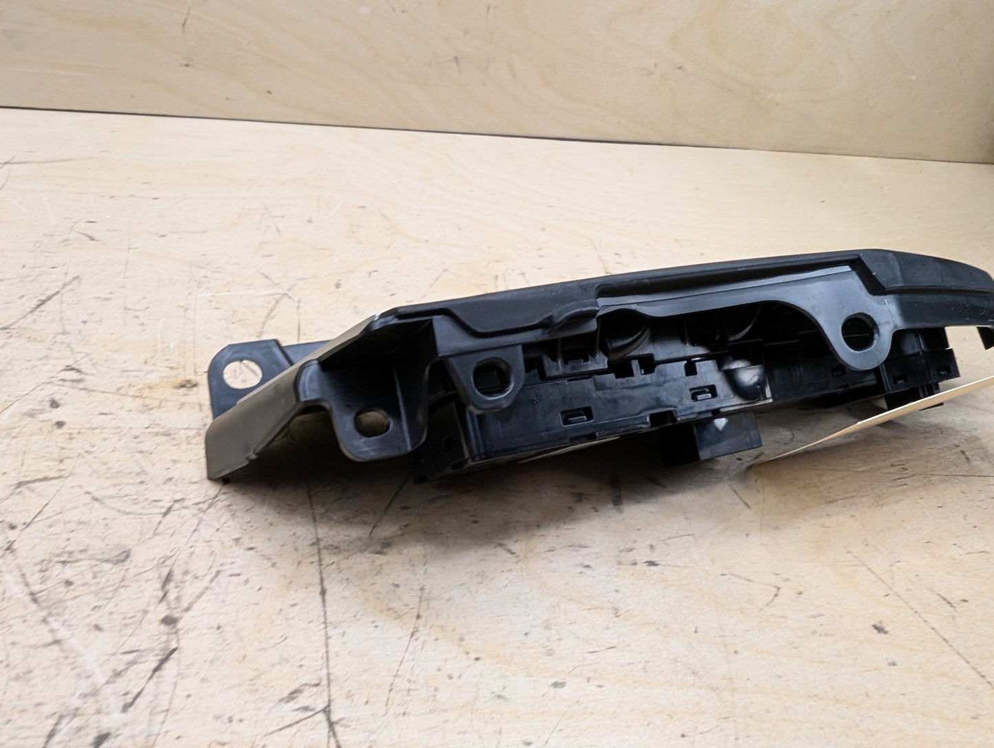 2018-2024 BMW X3 G01 Front Left Driver Door Master Window Switch 6832729