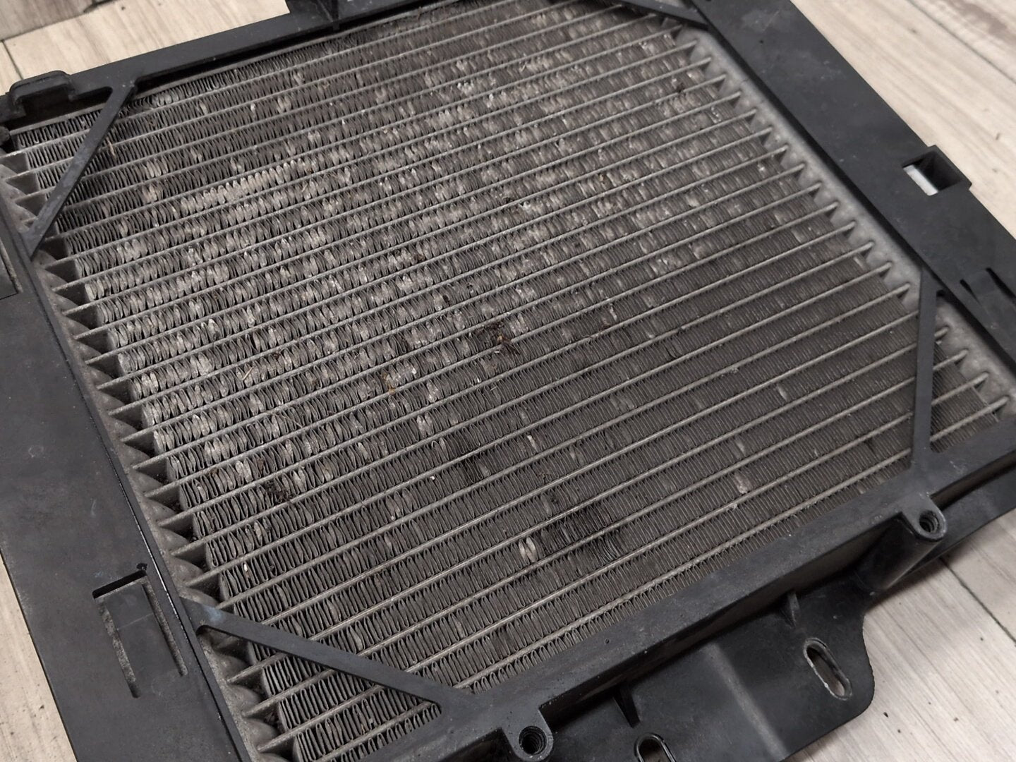 2012-2018 BMW M6 F06 Left Driver Secondary Auxiliary Radiator 2284277