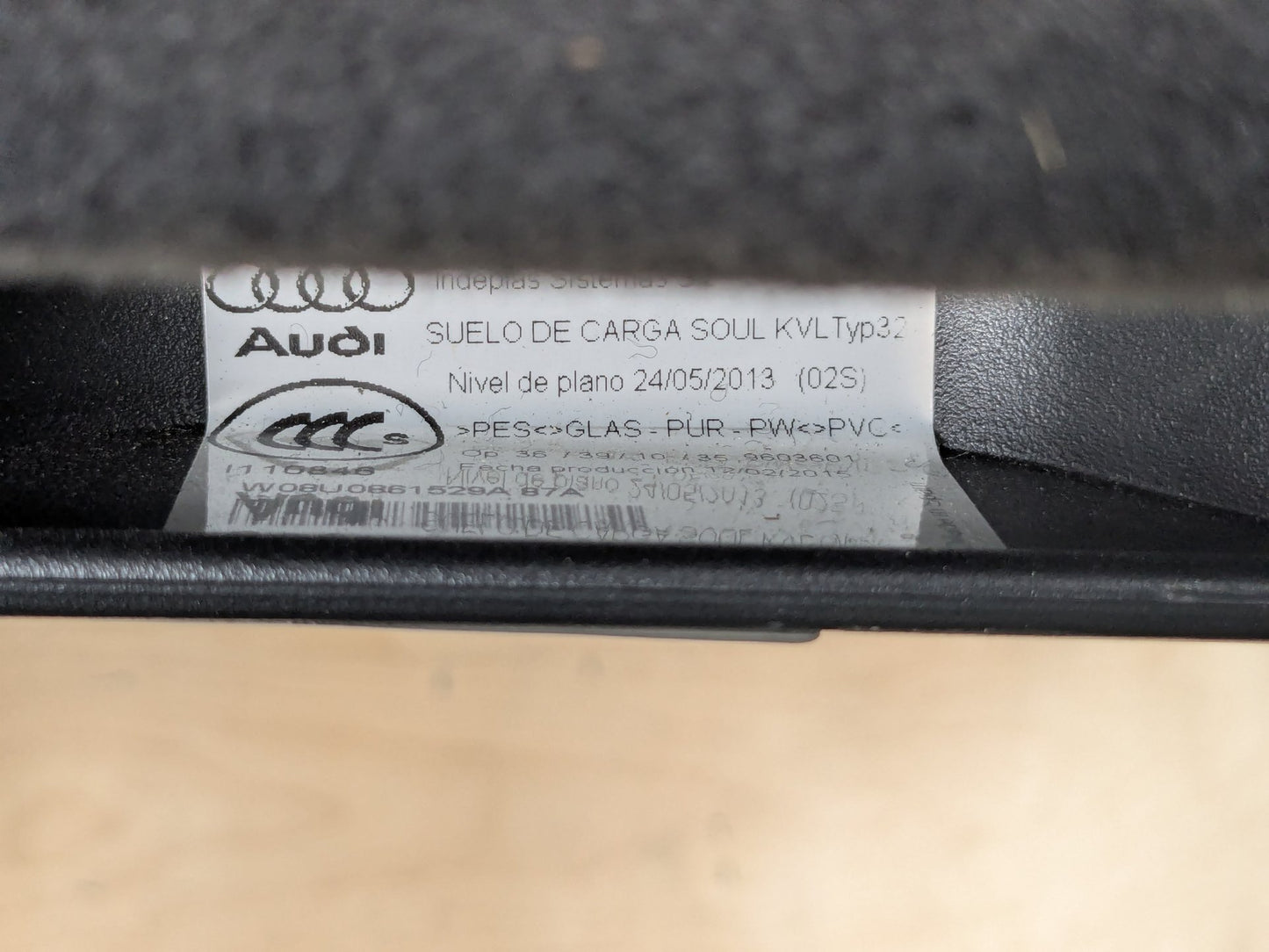 2015-2018 Audi Q3 8U Rear Trunk Cargo Floor Carpet Spare Tire Cover 8U0861529A