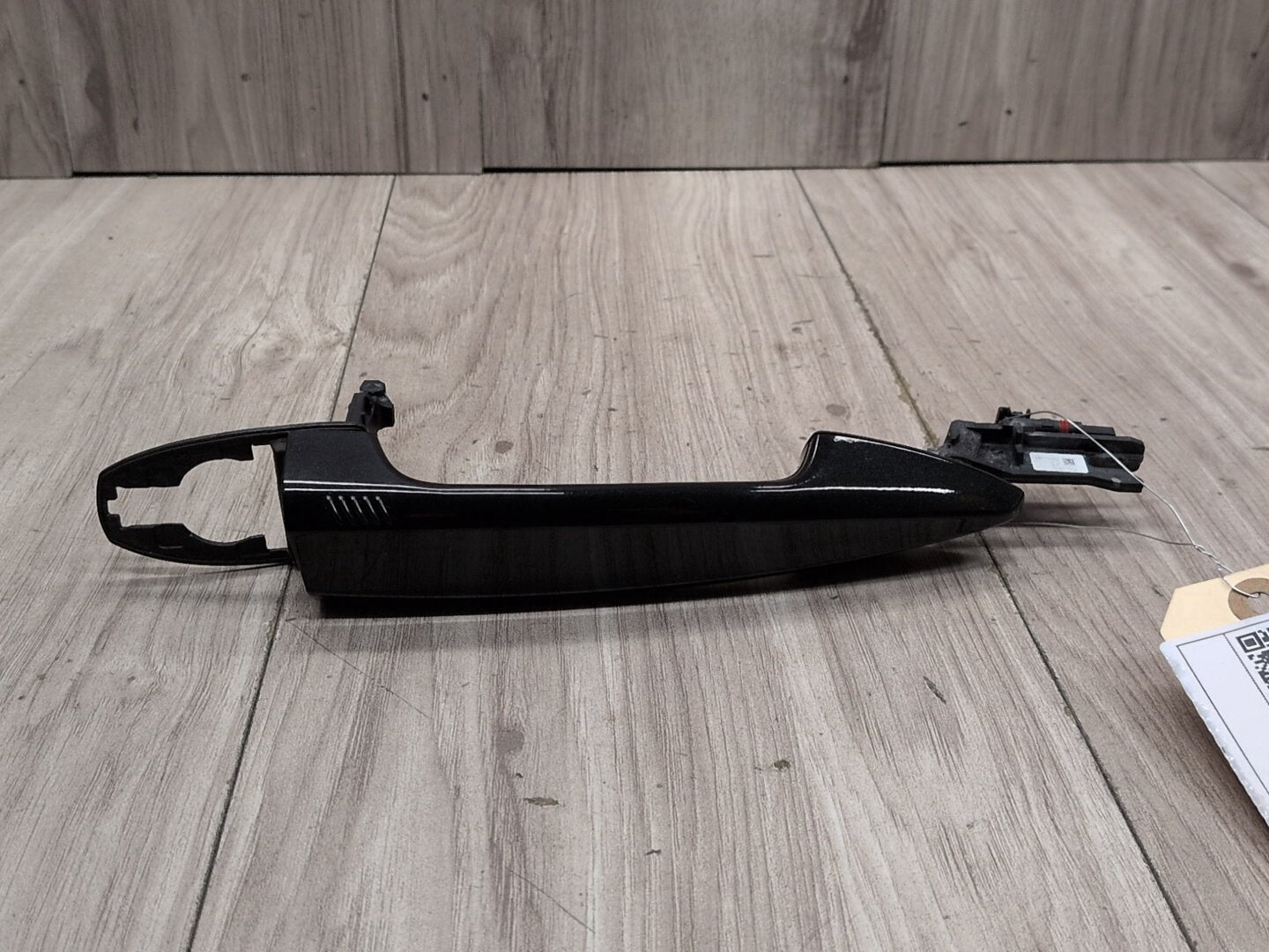 2014 - 2018 BMW X5 F85 Front or Rear Right Passenger Exterior Door Handle w/ Comfort Access 7422104 S63B44T2
