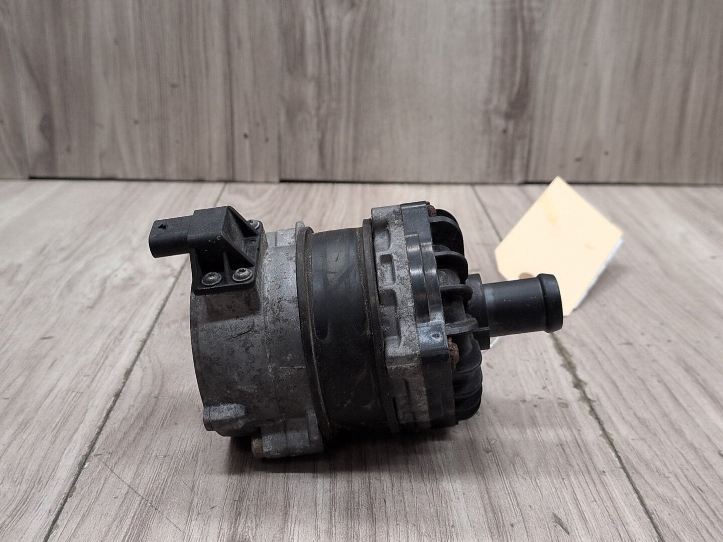 2008 - 2017 Audi S5 8T Engine Motor Cooling Auxiliary Water Pump 8K0965567
