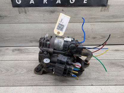 16-22 OEM BMW G11 G12 740 750 M760 Air Suspension Compressor Pump Module Motor